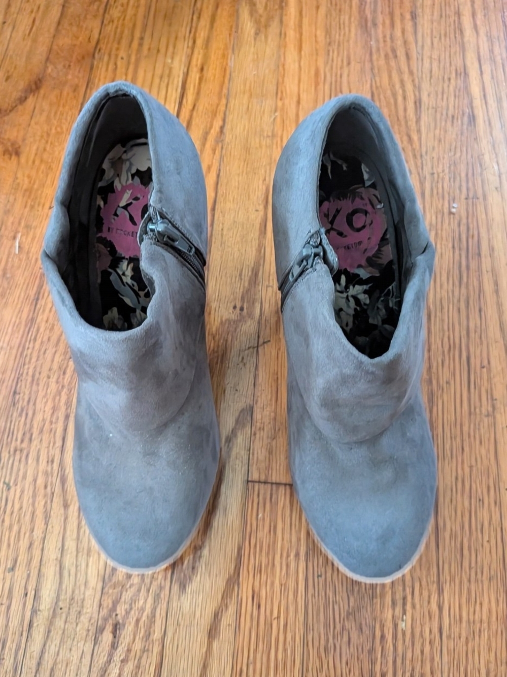 K9 Rocket Dog Osha Charcoal Grey Ankle Booties Heels Shoes Size 8